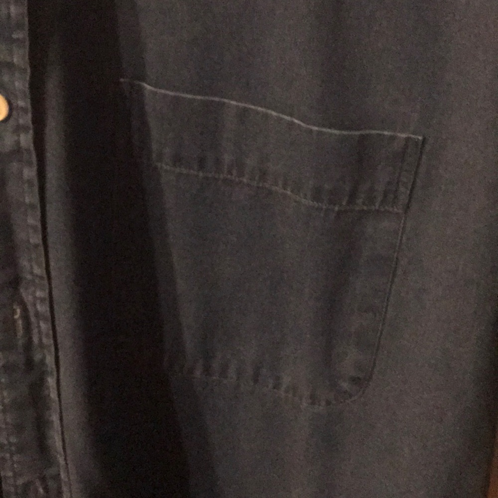 Shirt - Picture 4 of 5